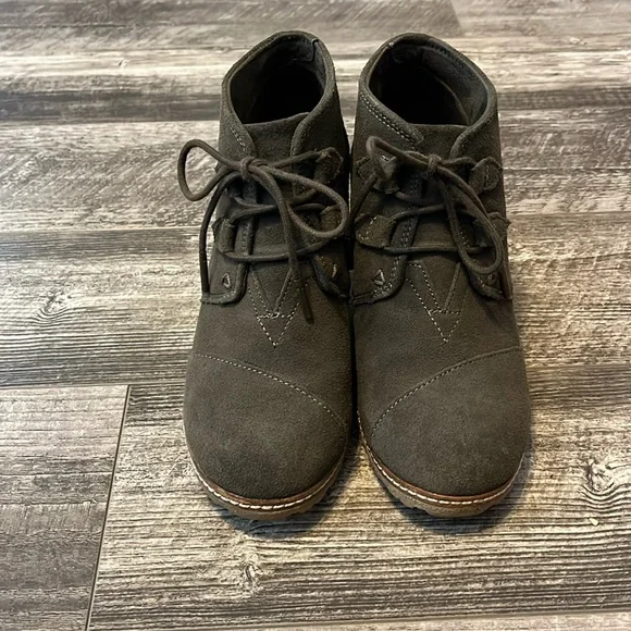 Toms Suede Lace Up Wedge Booties - Picture 2 of 5
